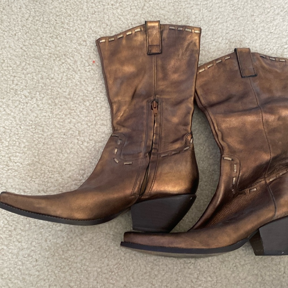 Bcbg boots